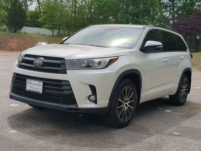 Used 2018 Toyota Highlander SE AWD/4WD image 7