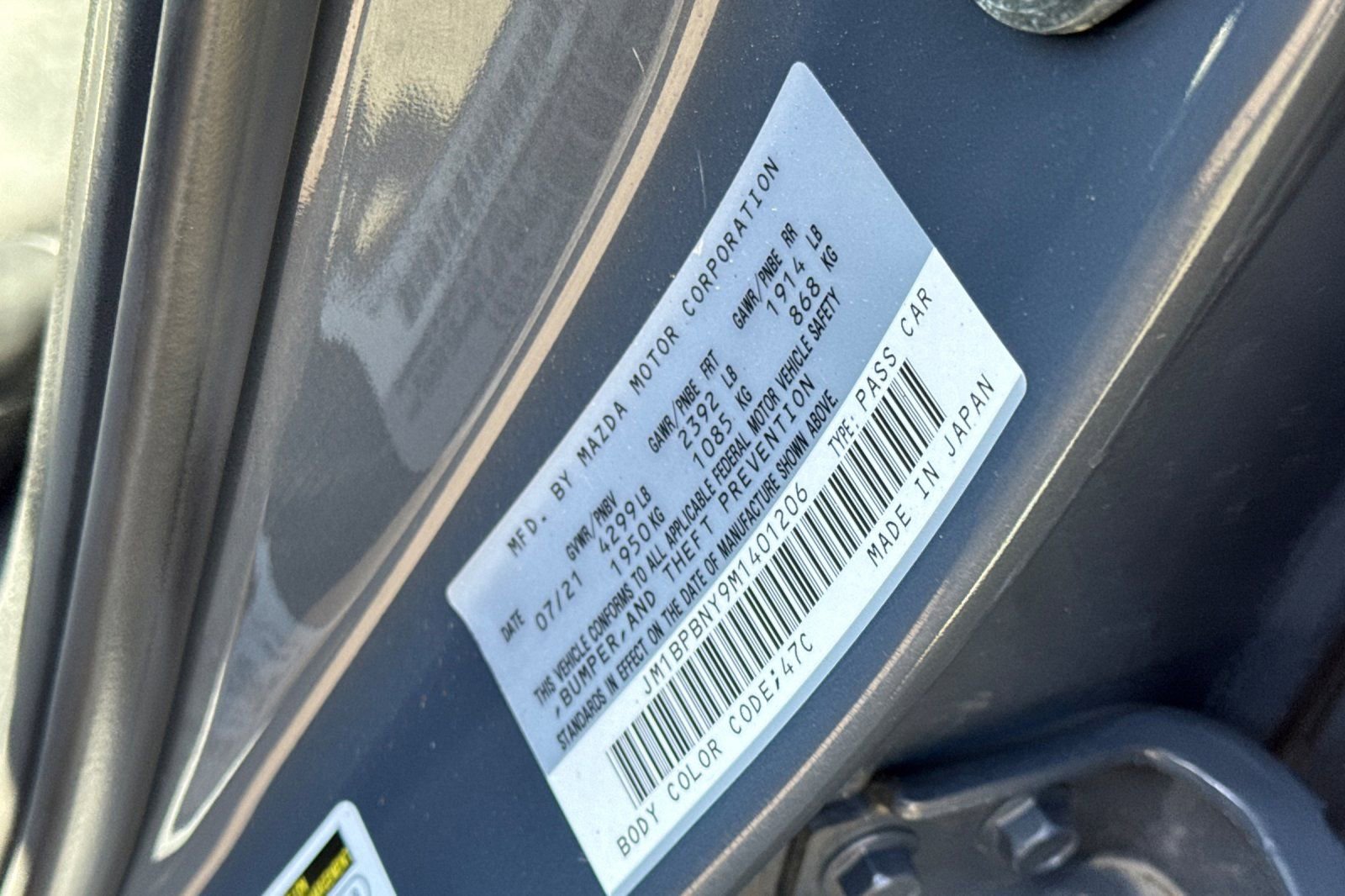 Used 2021 MAZDA MAZDA3 Hatchback w/Premium Plus Pkg image 29