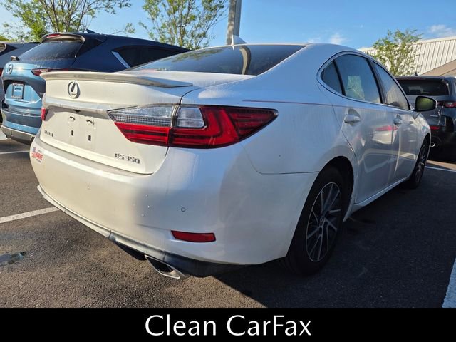 Used 2017 Lexus ES 350 w/ Luxury Package image 4