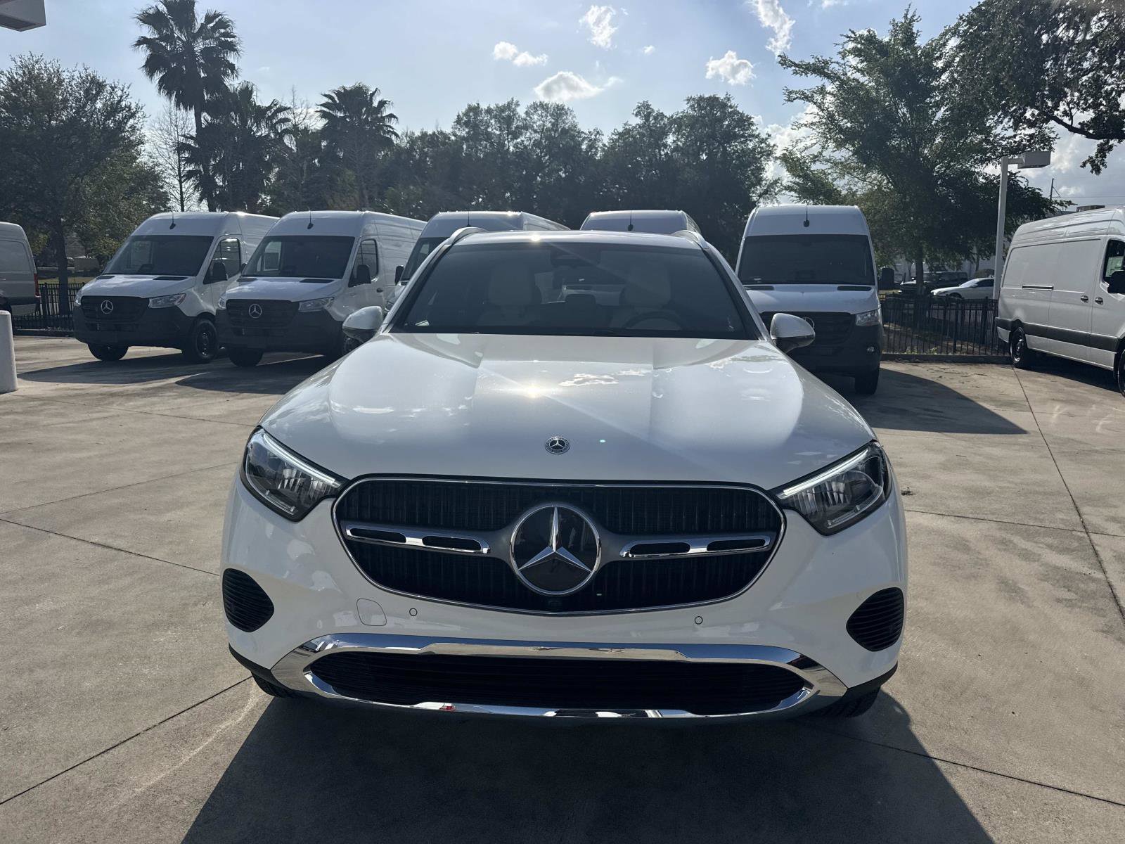 Certified 2025 Mercedes-Benz GLC 350e 4MATIC image 8