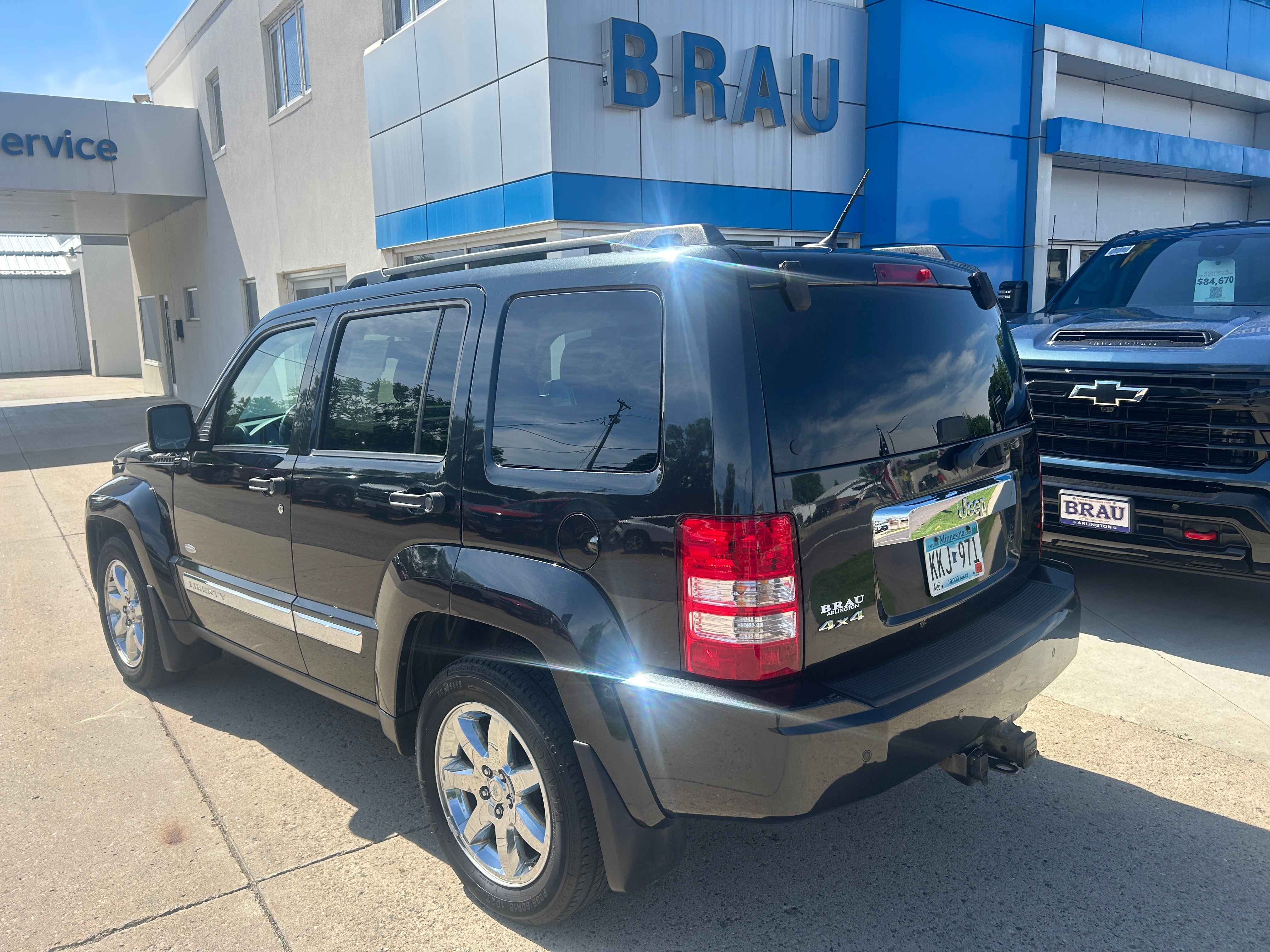 Used 2012 Jeep Liberty Sport AWD/4WD image 8