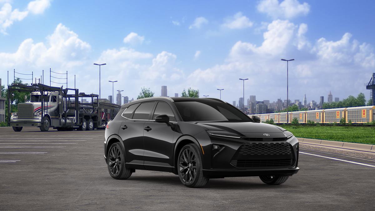 New 2025 Toyota Crown Signia image 35