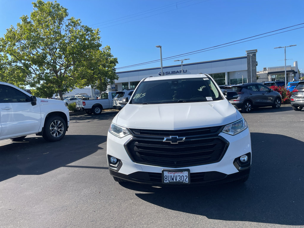 Used 2021 Chevrolet Traverse Premier w/ Redline Edition FWD image 2