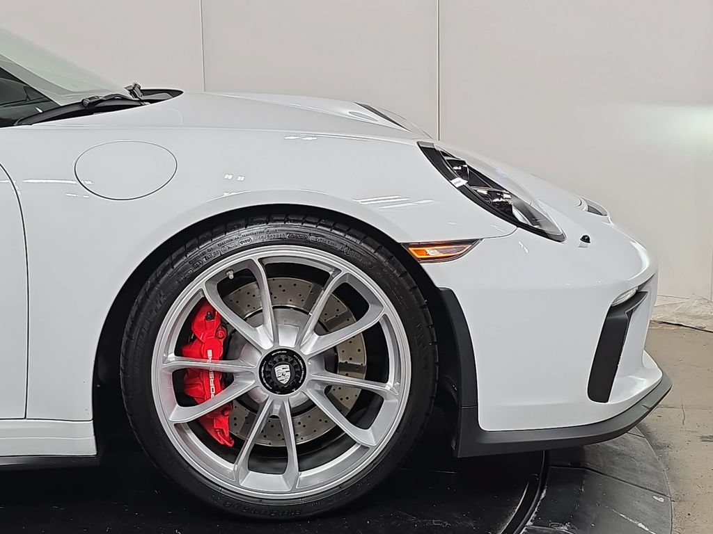Used 2018 Porsche 911 GT3 RWD image 11