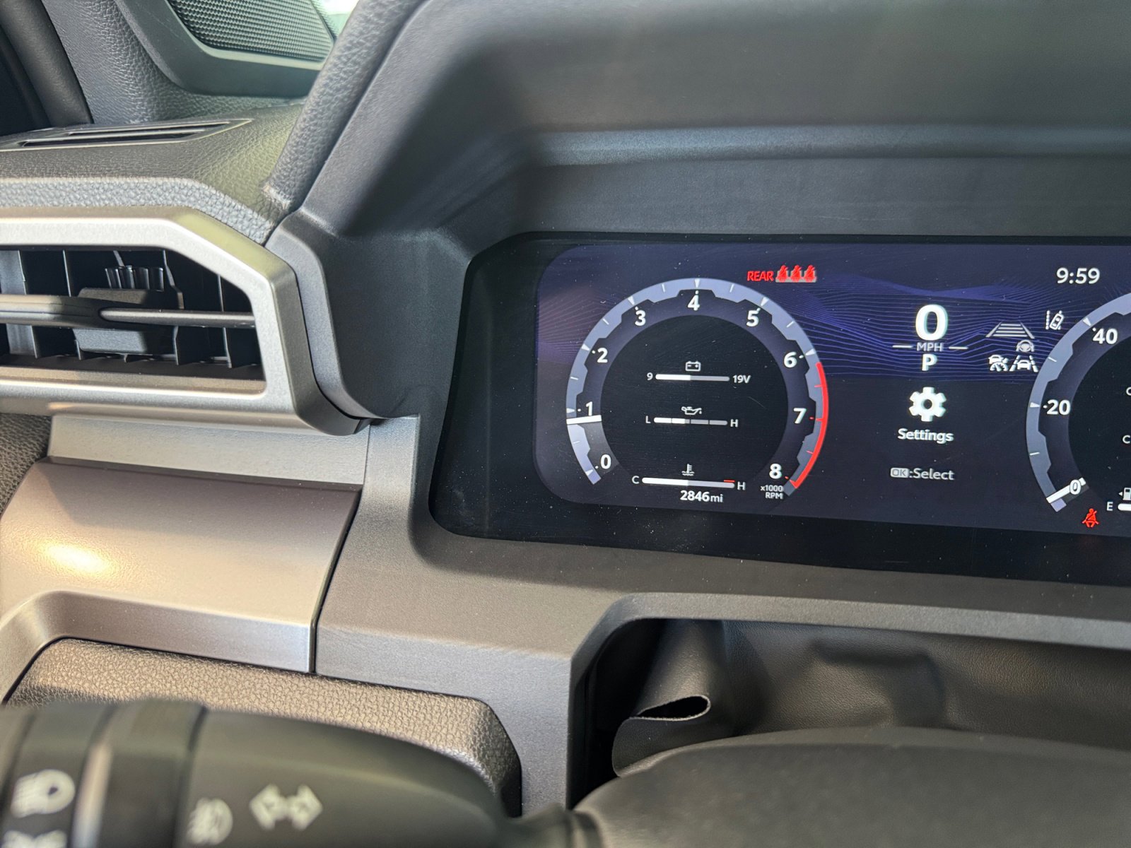 Certified 2025 Toyota Tacoma TRD Off-Road w/ TRD Off Road Premium Package image 11