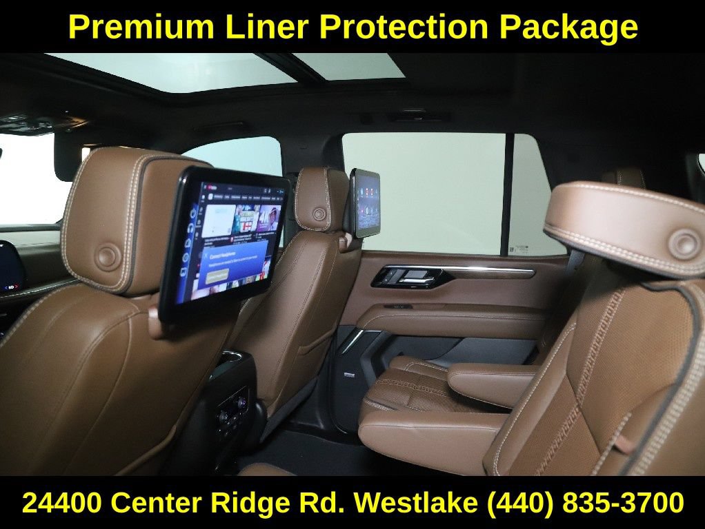Used 2025 Chevrolet Tahoe High Country AWD/4WD image 17