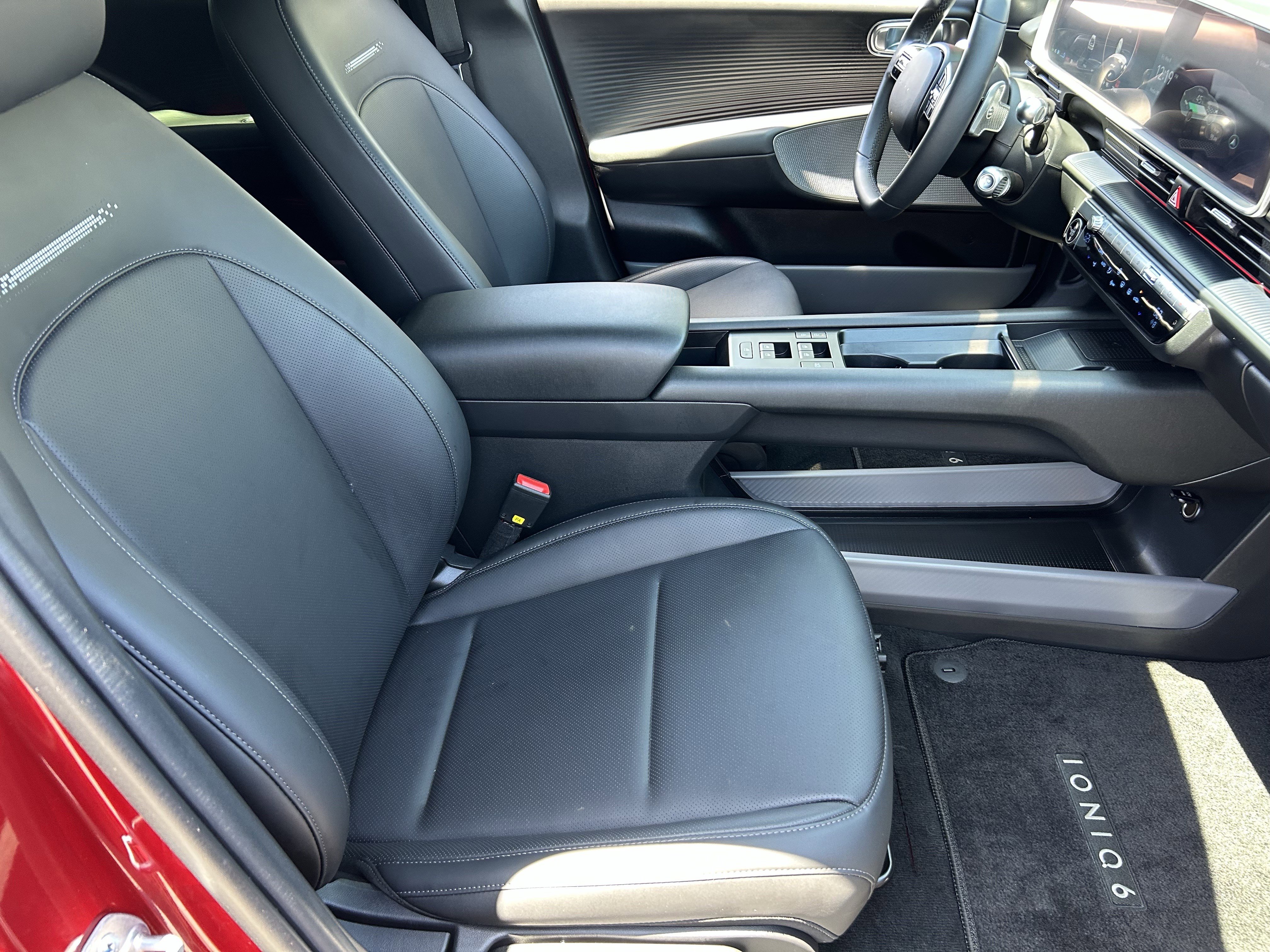 Used 2023 Hyundai Ioniq 6 SEL RWD image 9