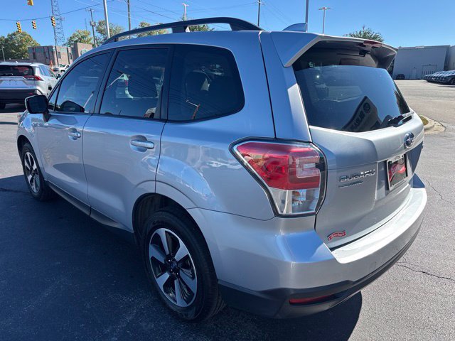 Used 2017 Subaru Forester 2.5i Premium w/ All-Weather Package AWD/4WD image 3