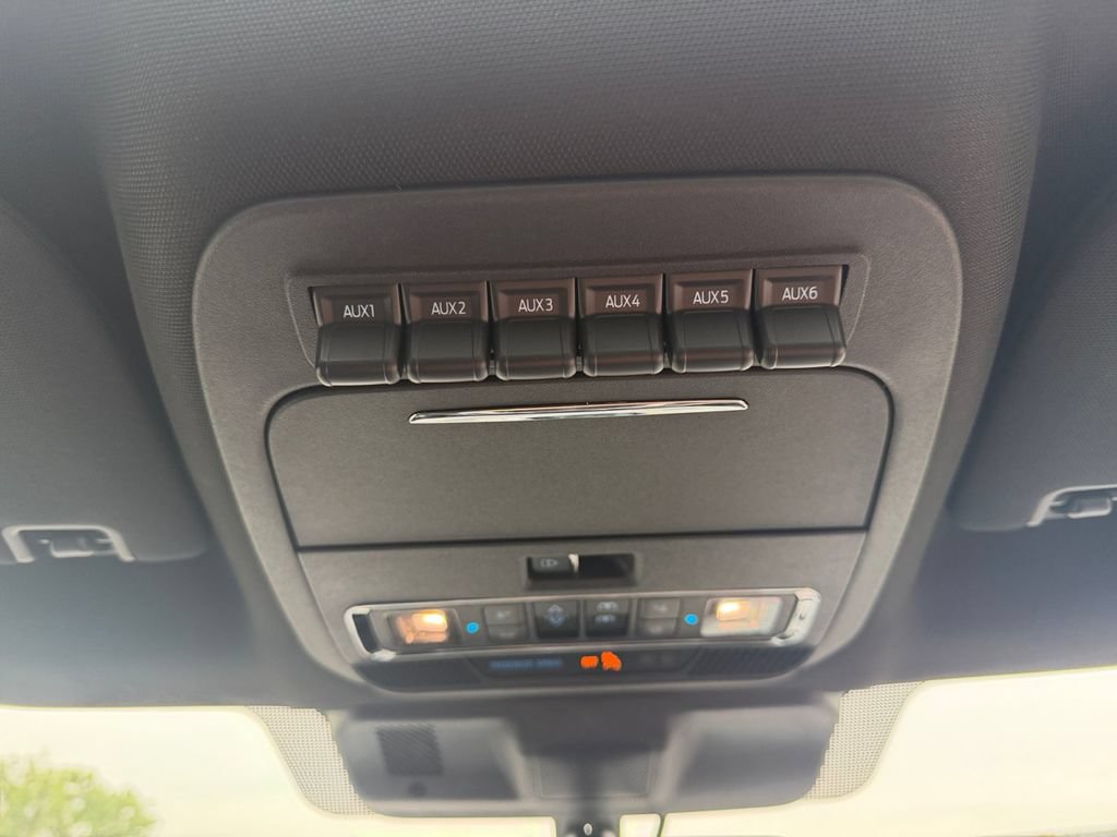 Used 2026 Ford F350 Platinum AWD/4WD image 26