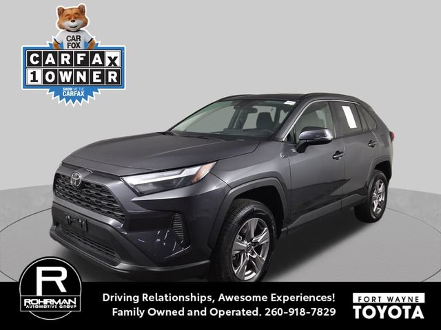 Used 2025 Toyota RAV4 XLE FWD image 1