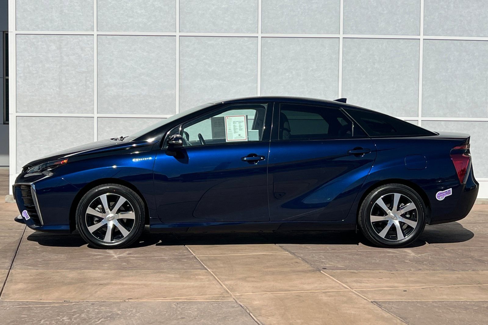 Certified 2019 Toyota Mirai image 8