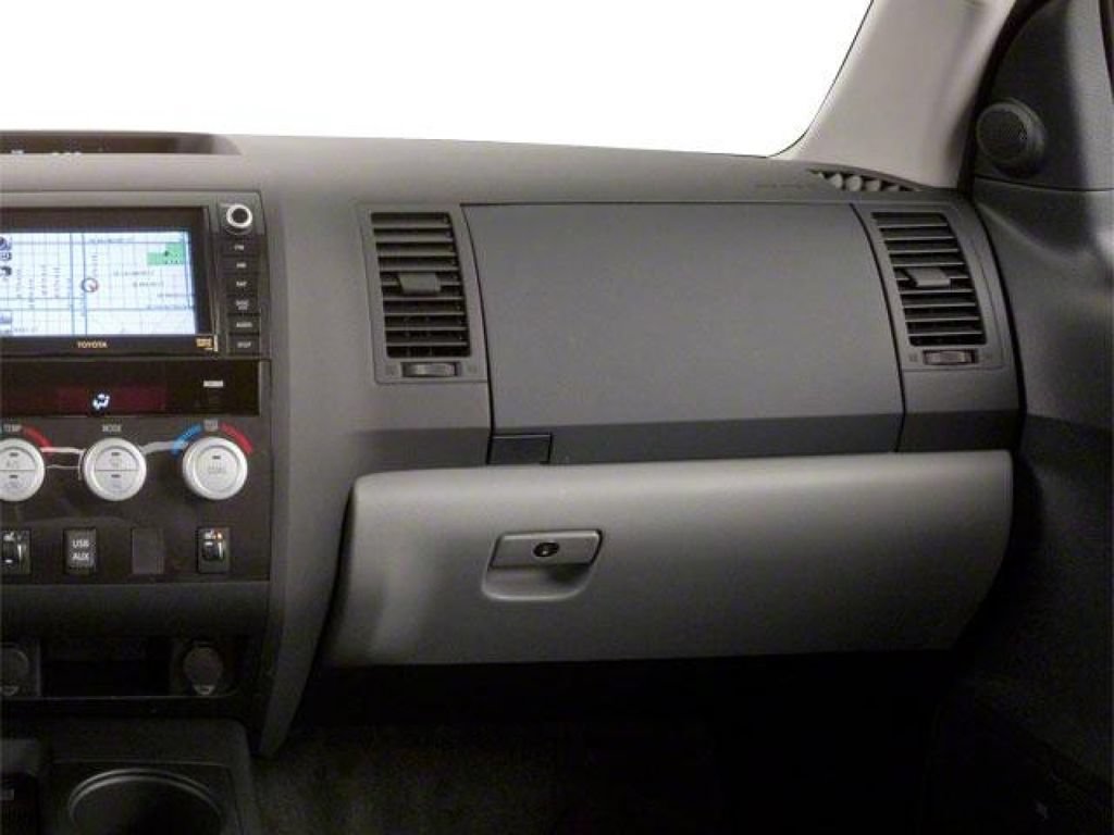 Used 2013 Toyota Tundra 4x4 Double Cab image 12