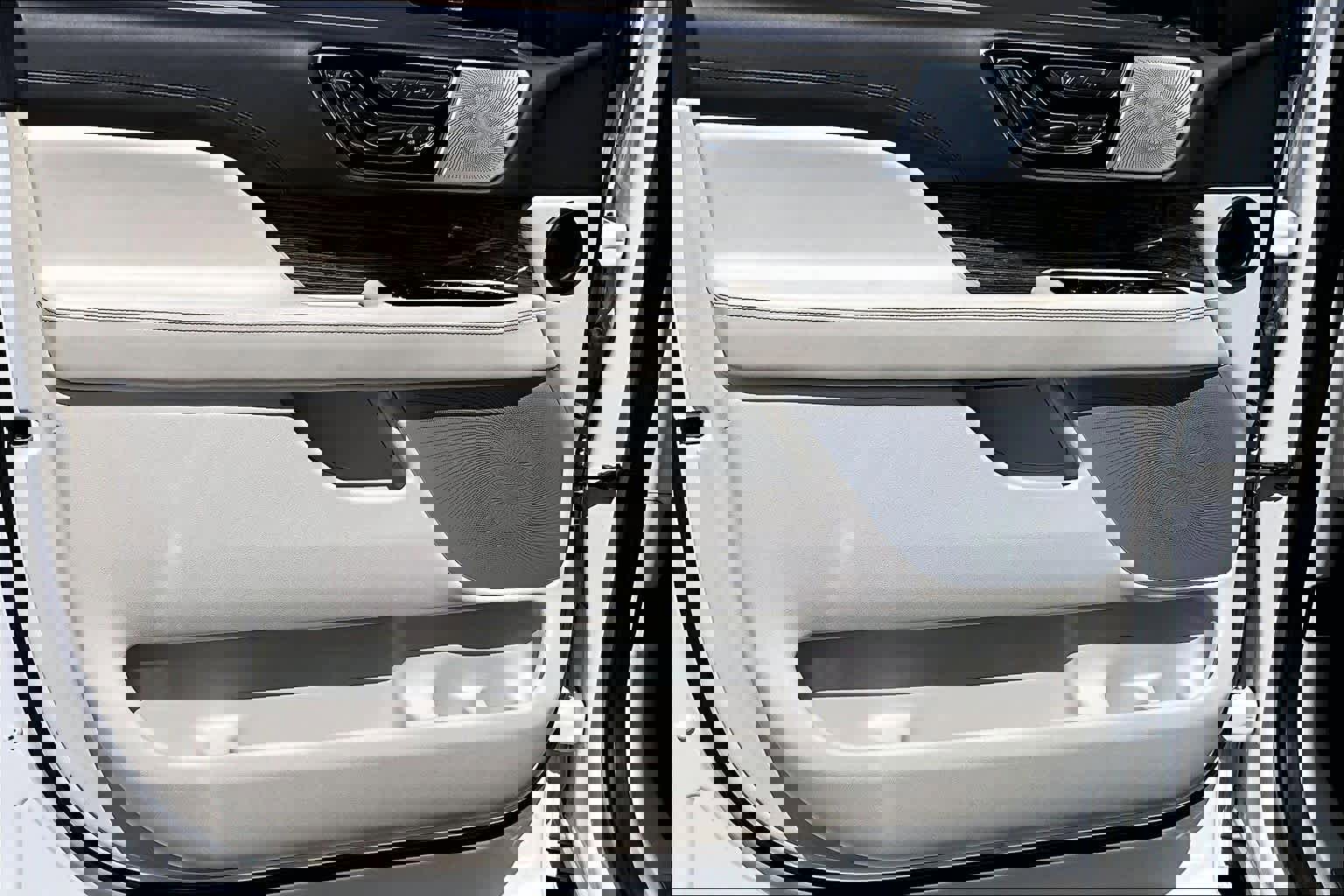 Used 2020 Lincoln Navigator Black Label AWD/4WD image 26