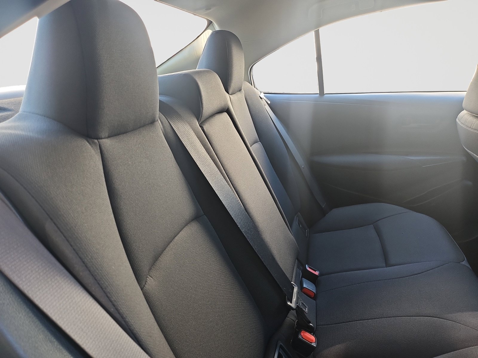Used 2023 Toyota Corolla LE FWD image 45