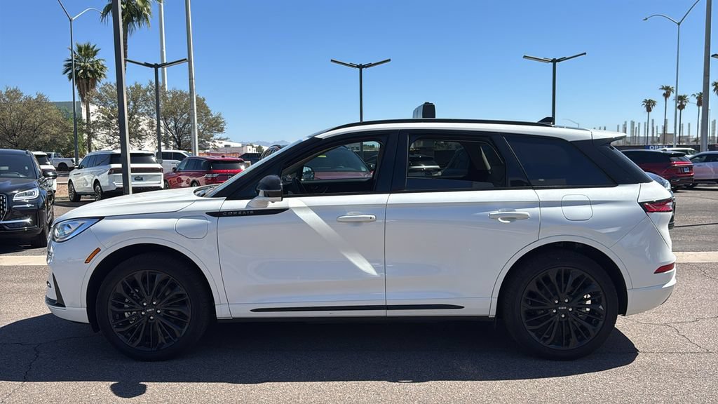 New 2025 Lincoln Corsair Grand Touring w/ Equipment Group 301A AWD/4WD image 4