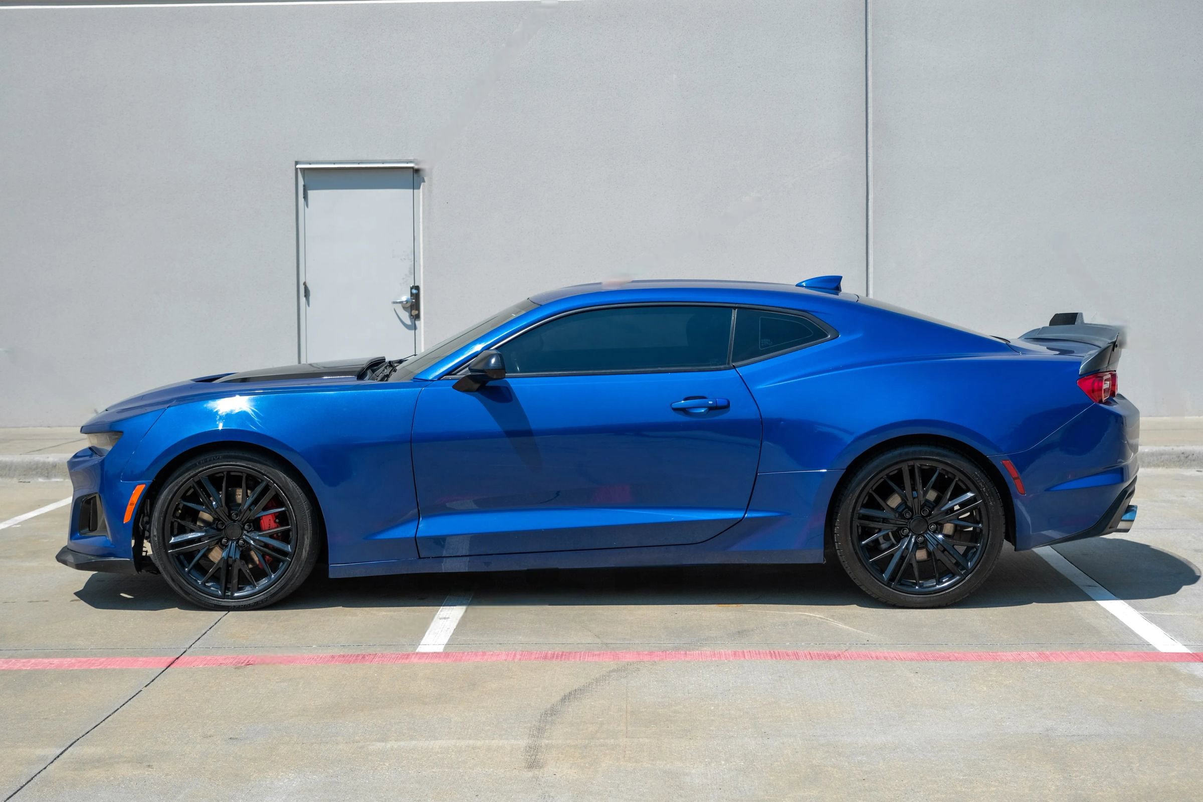 Used 2021 Chevrolet Camaro LT image 6