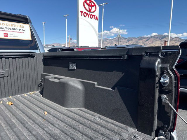 Used 2025 Toyota Tacoma SR5 AWD/4WD image 24