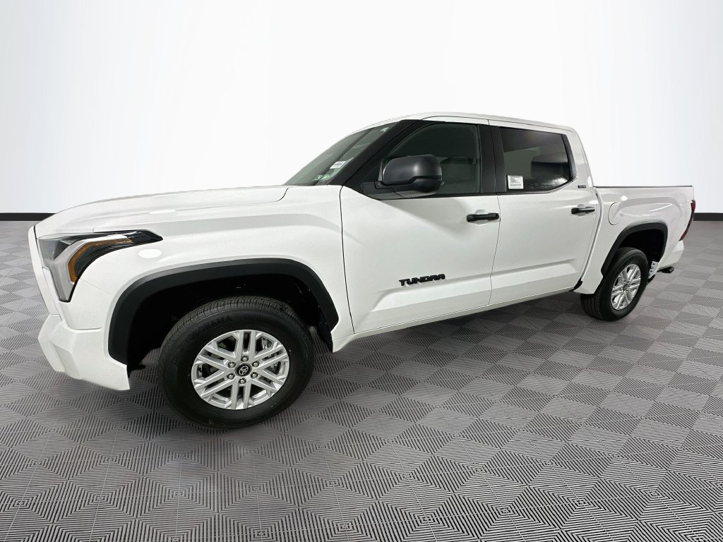 New 2026 Toyota Tundra SR5 AWD/4WD image 25