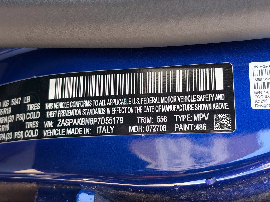 Used 2023 Alfa Romeo Stelvio Ti AWD/4WD image 25