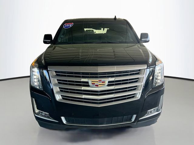 Used 2018 Cadillac Escalade Platinum image 3