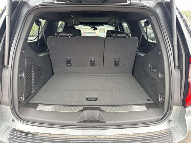 Used 2026 GMC Yukon XL Denali w/ Sun & Power Step Package RWD image 10