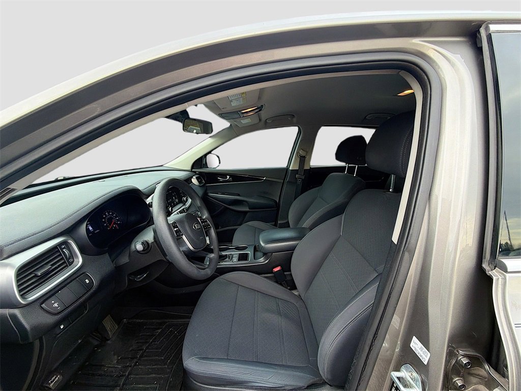 Used 2019 Kia Sorento L image 20