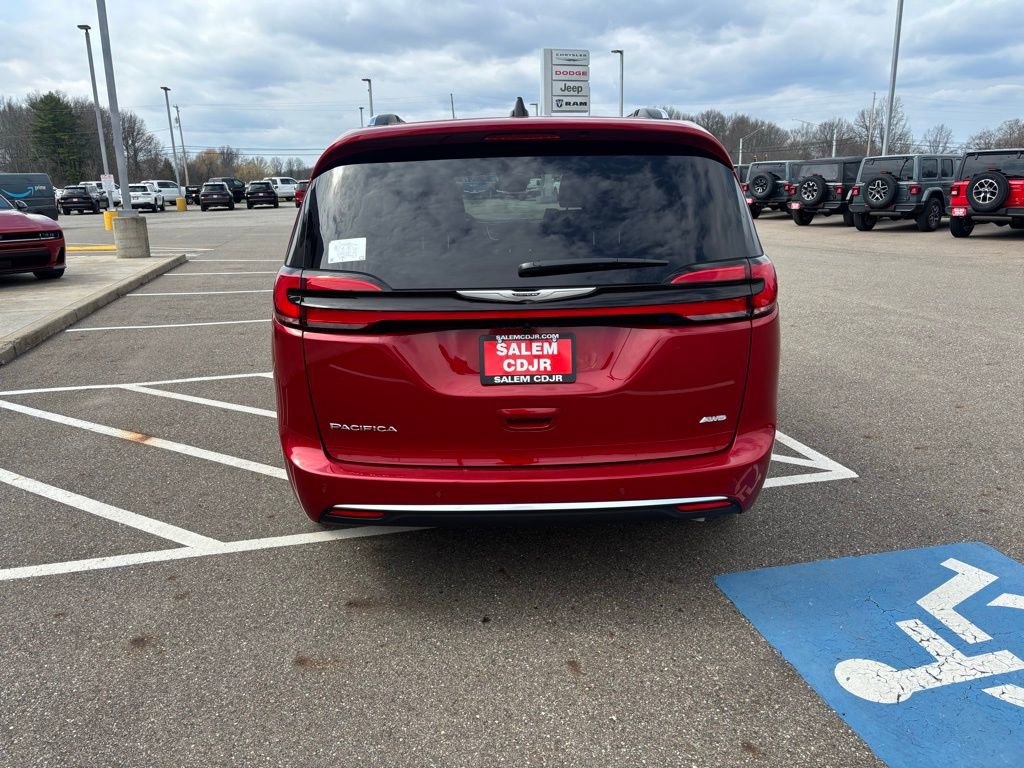 New 2026 Chrysler Pacifica Pinnacle AWD/4WD image 8