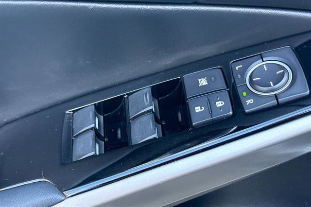 Used 2015 Lexus IS 250 image 11