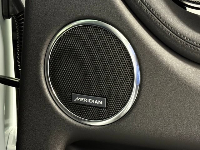 Certified 2025 Land Rover Discovery Sport S AWD/4WD image 33