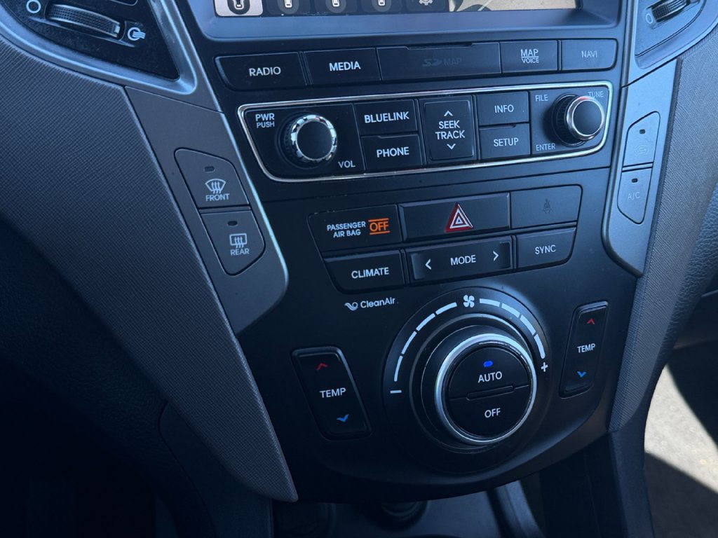 Used 2017 Hyundai Santa Fe Sport FWD image 27