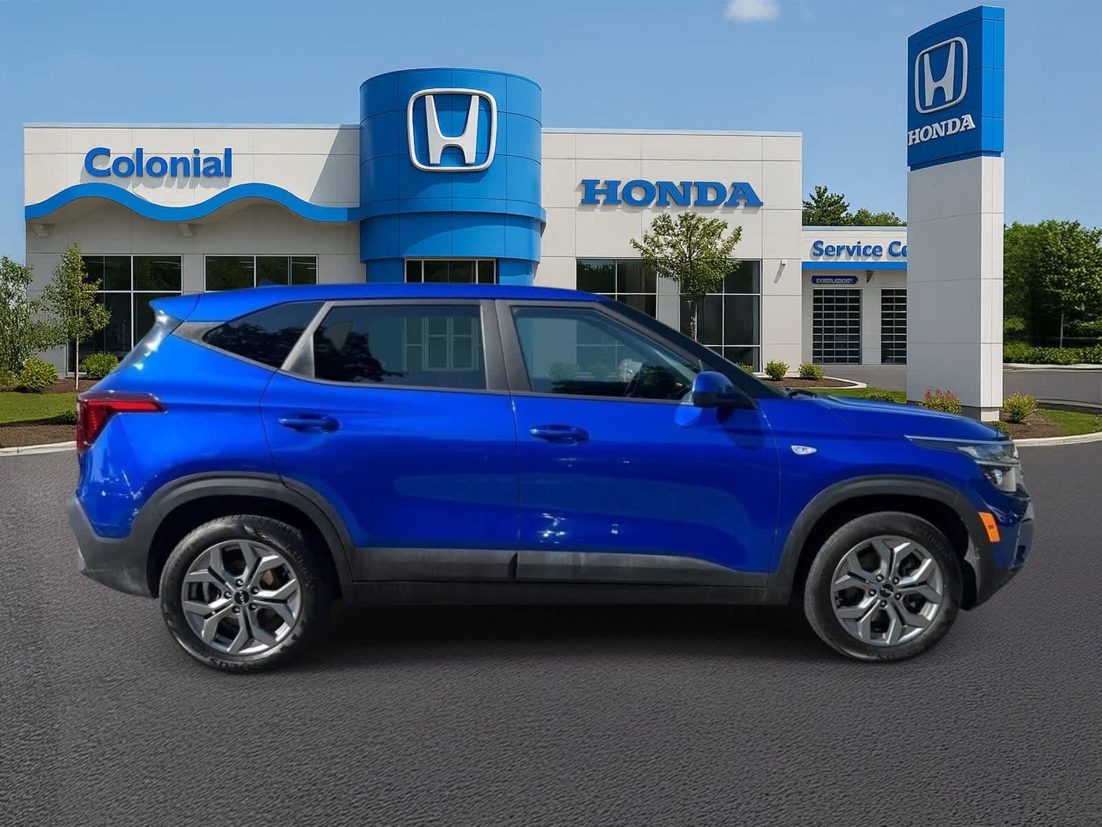 Used 2024 Kia Seltos LX AWD/4WD image 8
