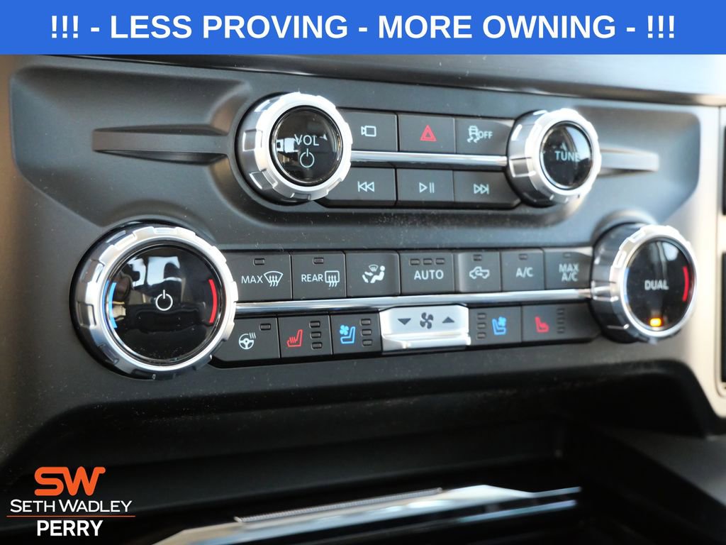 New 2026 Ford F250 Lariat w/ Black Appearance Package AWD/4WD image 25
