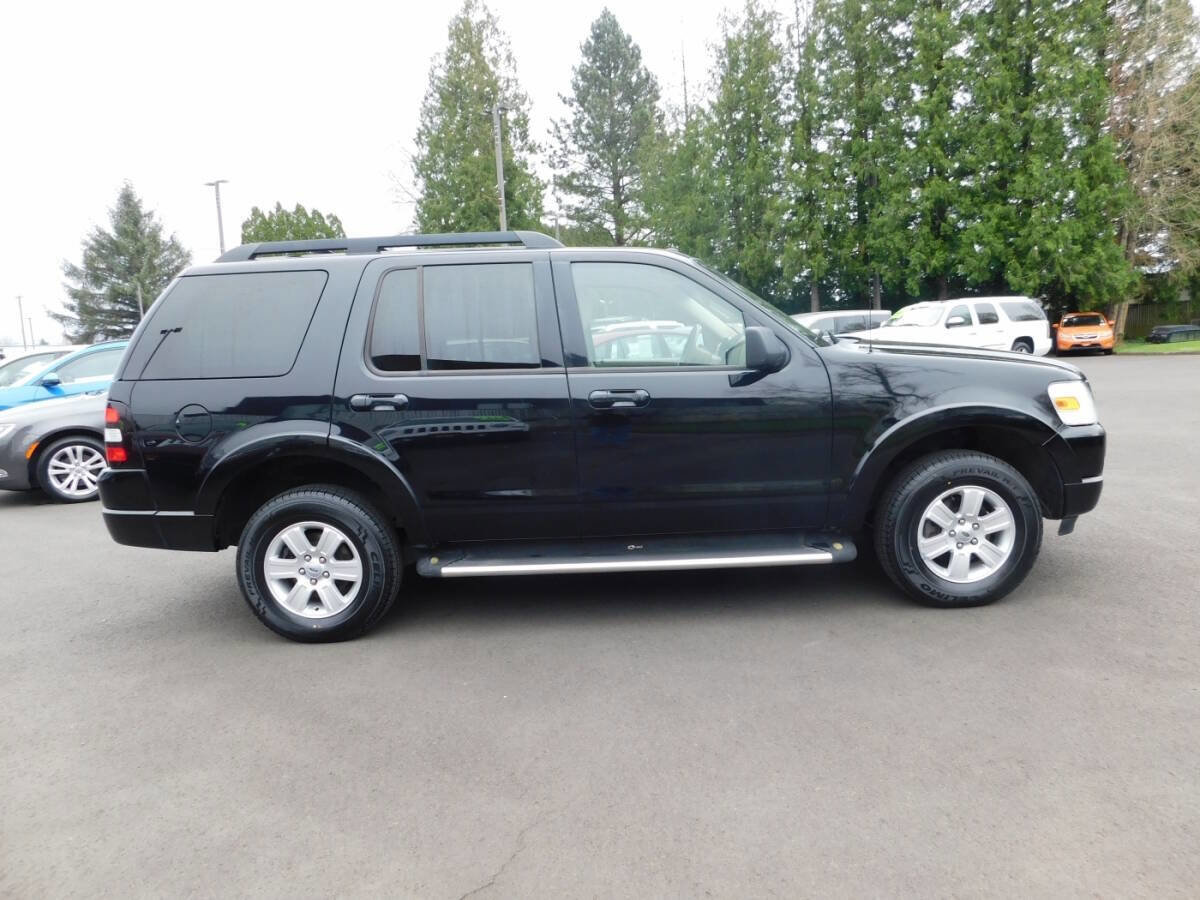 Used 2010 Ford Explorer XLT AWD/4WD image 20