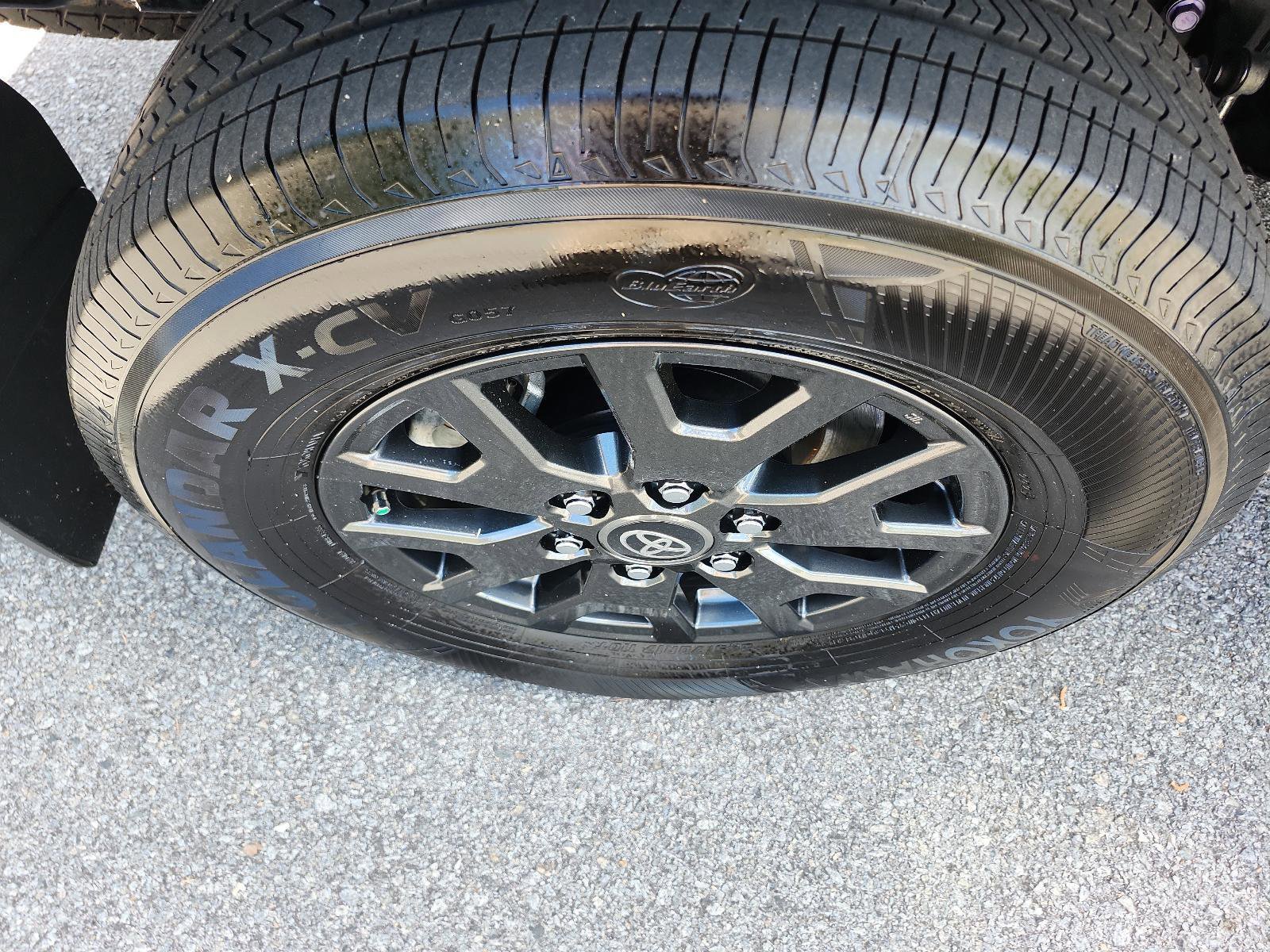 Used 2025 Toyota 4Runner SR5 image 4