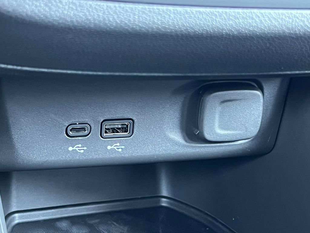 New 2025 Buick Envista Preferred w/ Convenience I Package FWD image 24