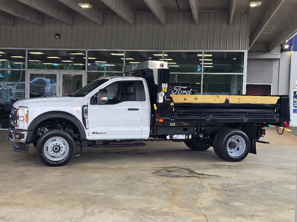 New 2025 Ford F550 4x4 Regular Cab Super Duty image 22