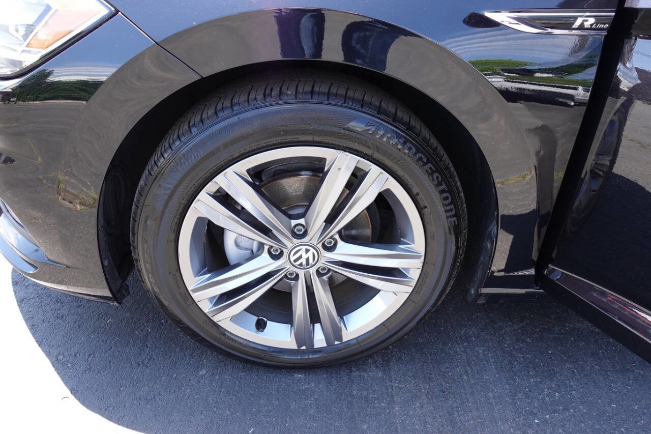 Used 2021 Volkswagen Jetta R-Line w/ R-Line Cold Weather Package FWD image 55