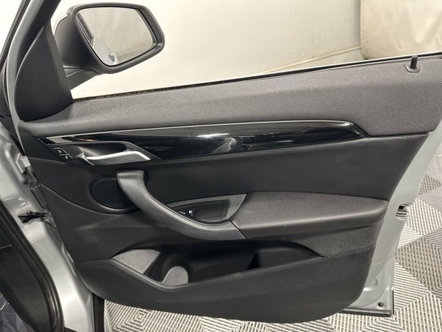 Used 2017 BMW X1 xDrive28i image 29
