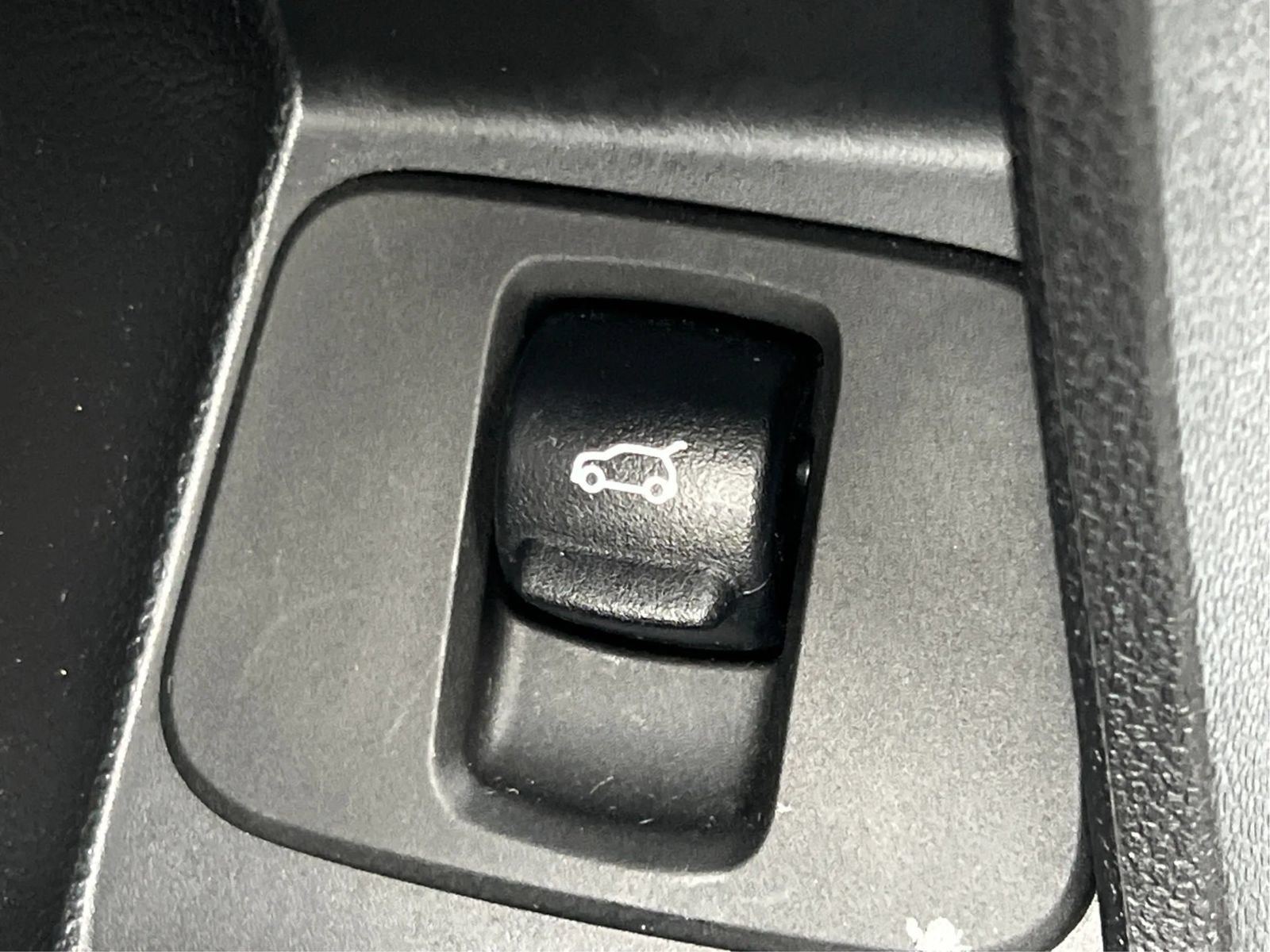Used 2021 MINI Cooper Countryman S w/ Driver Assistance Package FWD image 35