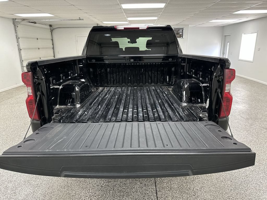 Used 2024 Chevrolet Silverado 1500 LT AWD/4WD image 26