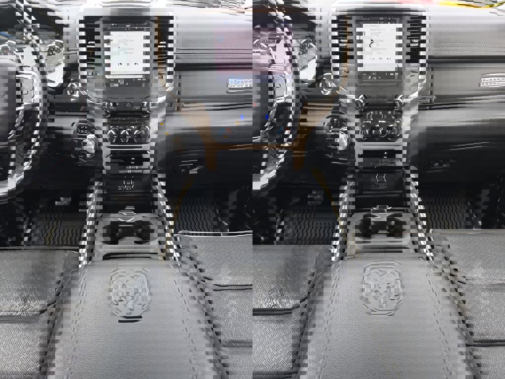 Used 2022 RAM 1500 Laramie image 15