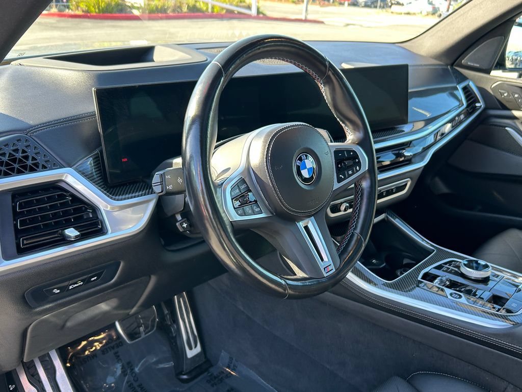 Used 2024 BMW X5 M60i AWD/4WD image 13