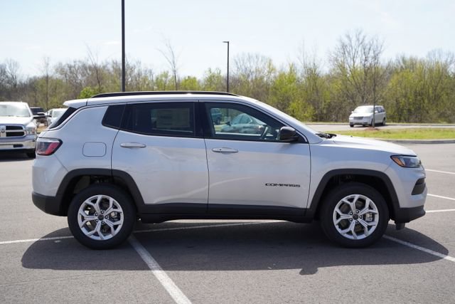 New 2026 Jeep Compass Latitude w/ Driver Assistance Group image 8