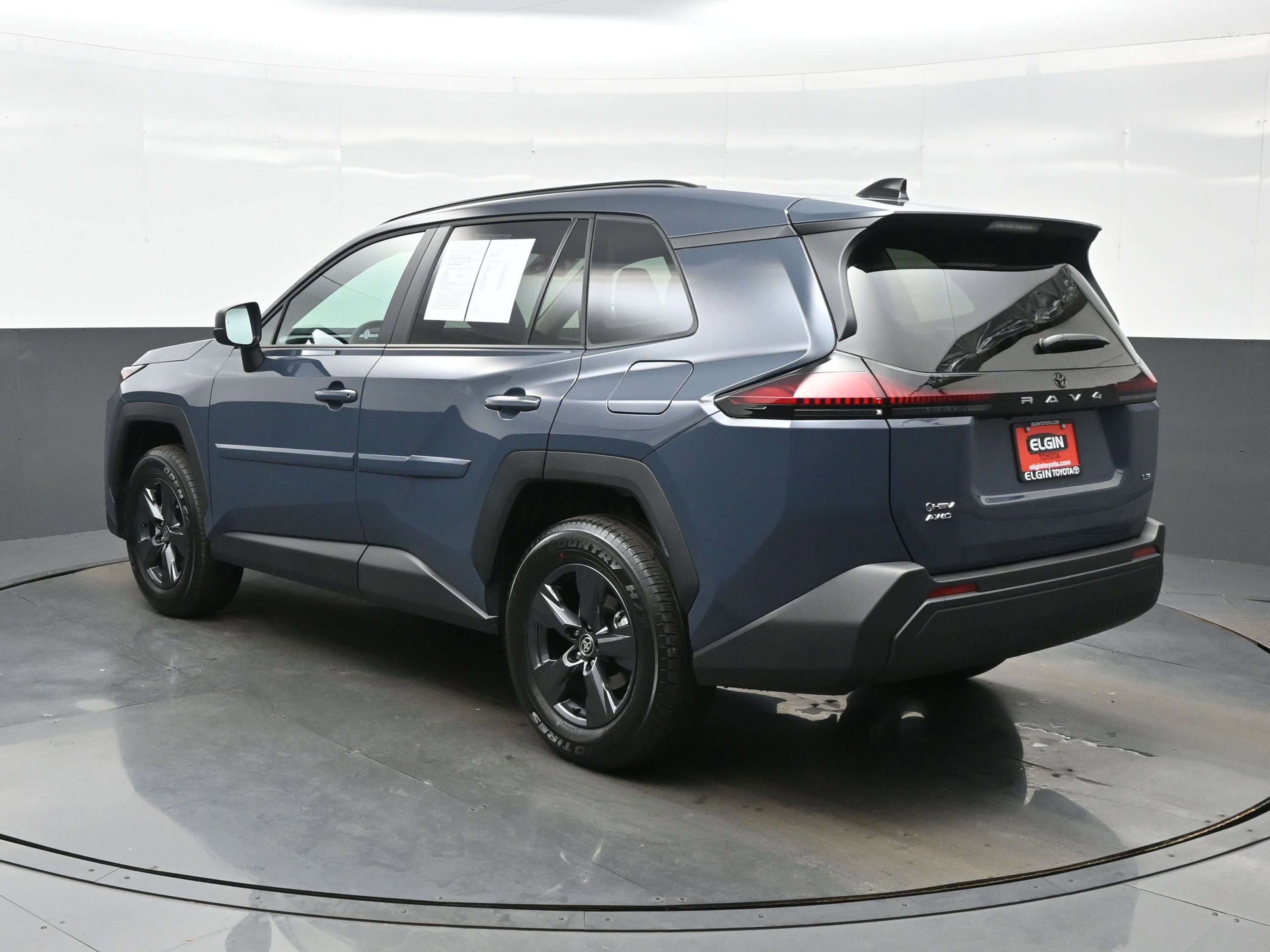 Used 2026 Toyota RAV4 LE AWD/4WD image 4