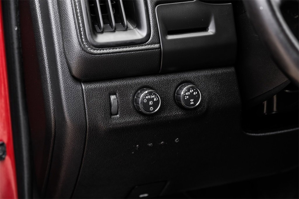 Used 2016 GMC Canyon SLT image 25