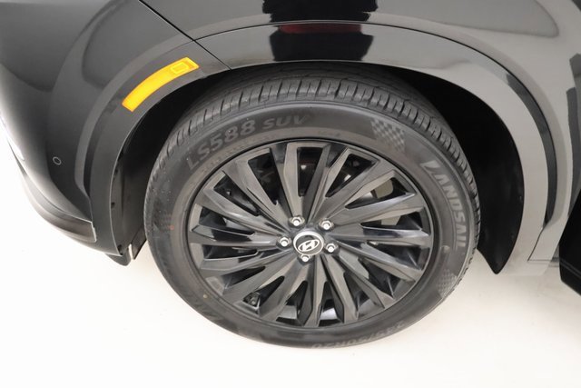 Used 2024 Hyundai Palisade Calligraphy image 6