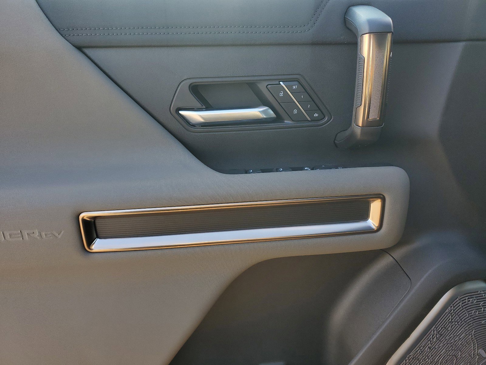 New 2025 GMC Hummer EV 3X w/ Extreme Off-Road Package image 21