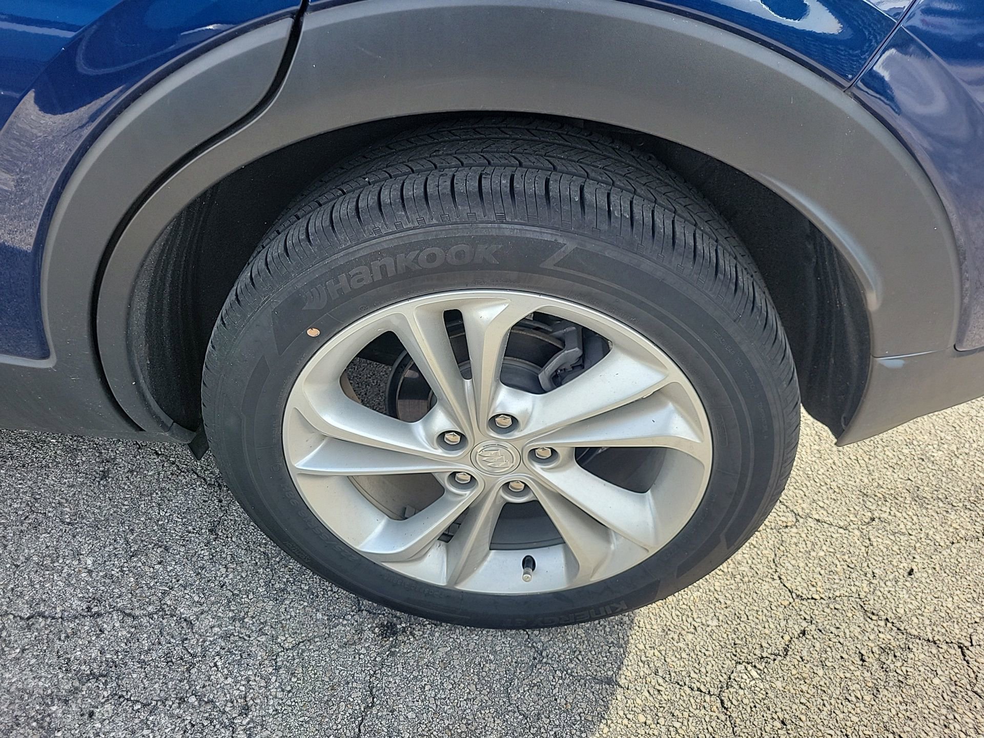 Used 2023 Buick Encore GX Preferred w/ Cold Weather Comfort Package image 19