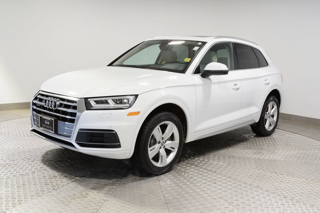Used 2019 Audi Q5 2.0T Premium Plus w/ Premium Plus Package AWD/4WD image 9