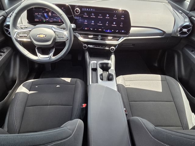 Certified 2026 Chevrolet Equinox EV LT w/ Comfort Package FWD image 11